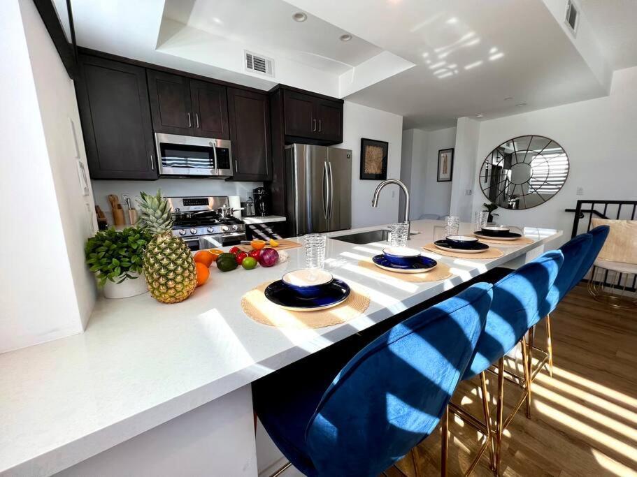 Luxury K-Town Dwelling With Private Rooftop Deck. لوس أنجلوس المظهر الخارجي الصورة