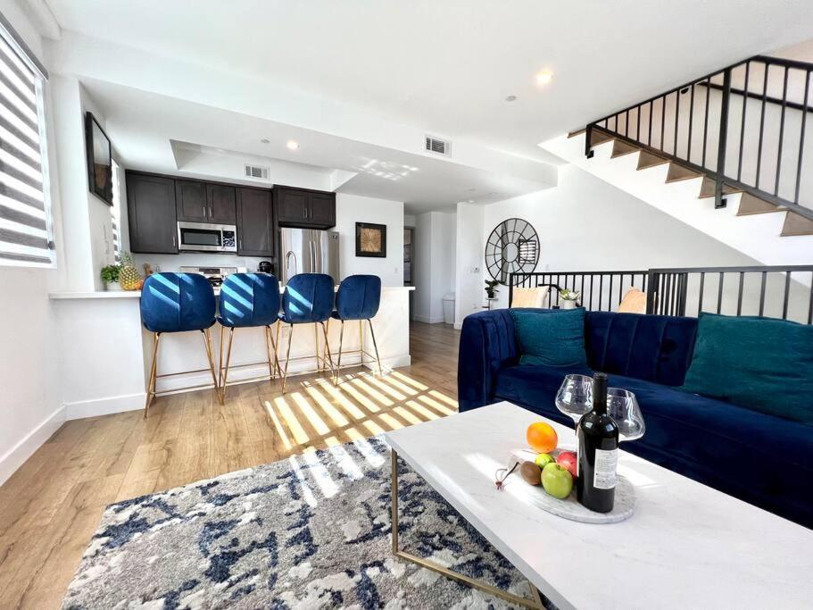 Luxury K-Town Dwelling With Private Rooftop Deck. لوس أنجلوس المظهر الخارجي الصورة