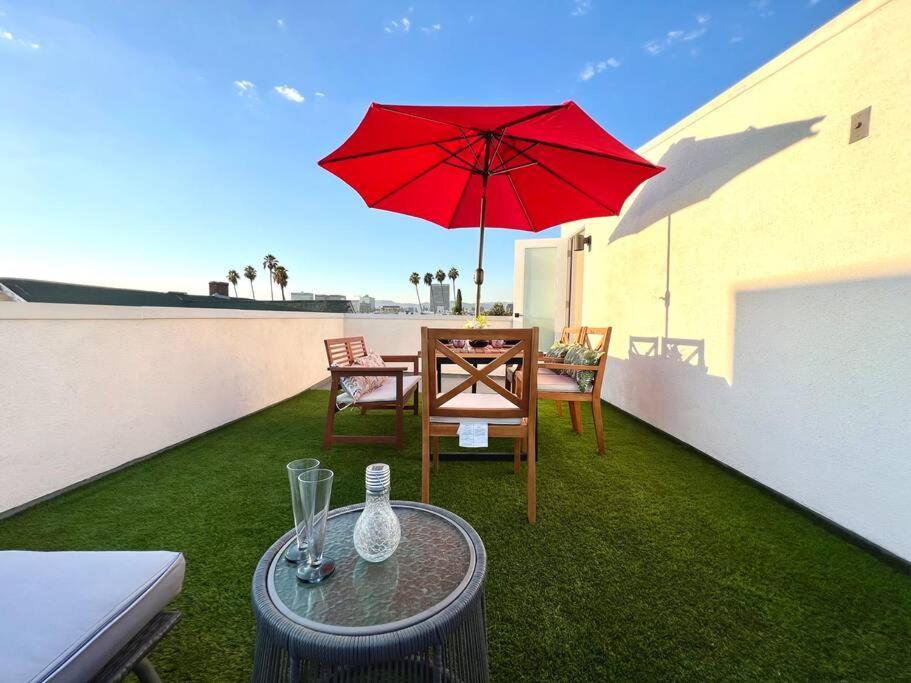 Luxury K-Town Dwelling With Private Rooftop Deck. لوس أنجلوس المظهر الخارجي الصورة